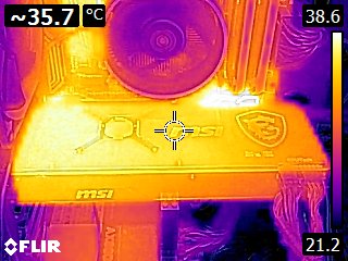 MSI Radeon RX Vega 56 AIR BOOST 8GB OC - Thermal imaging - idle